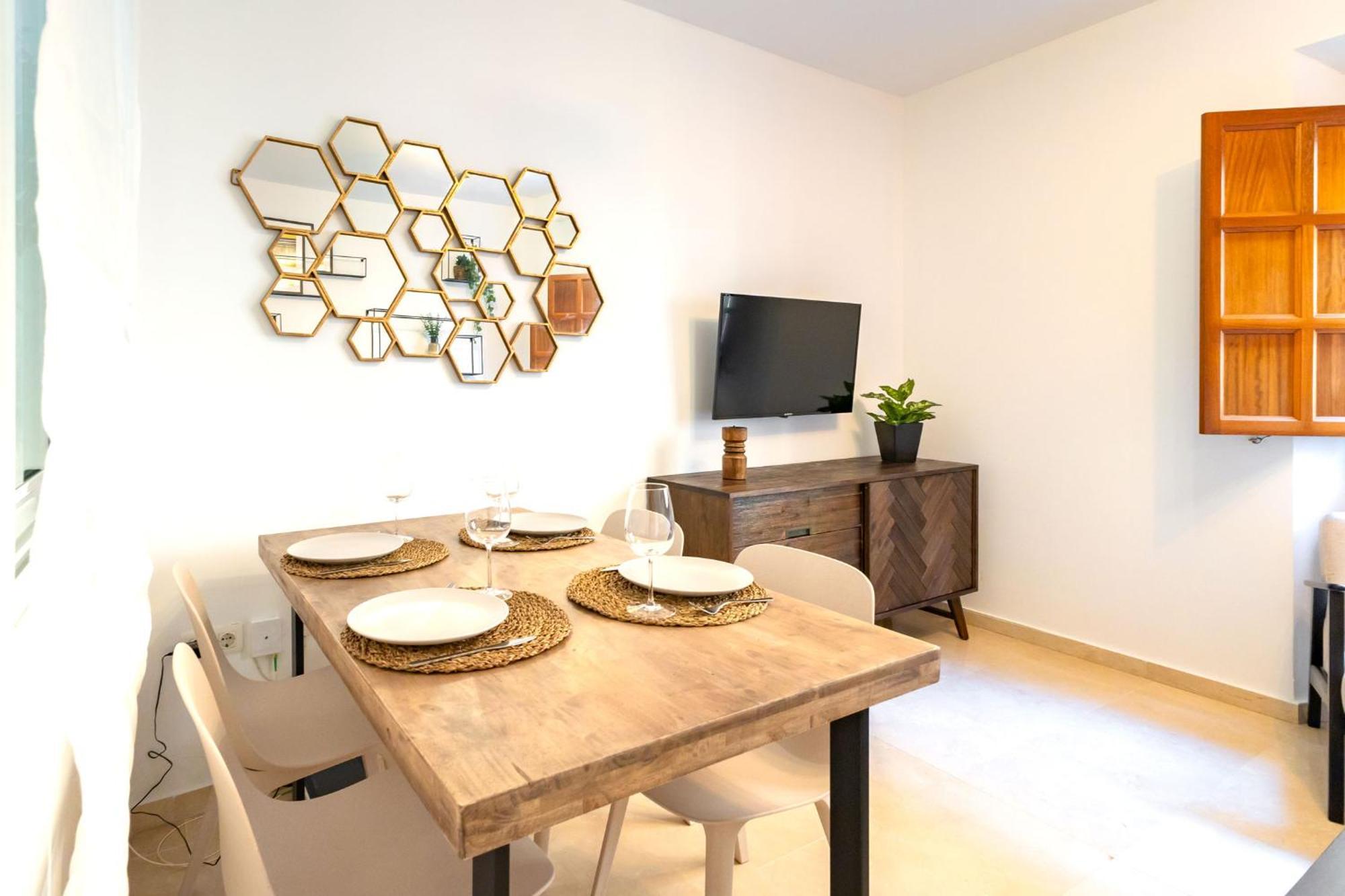 Charming 2 Bedroom Apartment At San Marcos Plaza By Ocityzen Севілья Екстер'єр фото