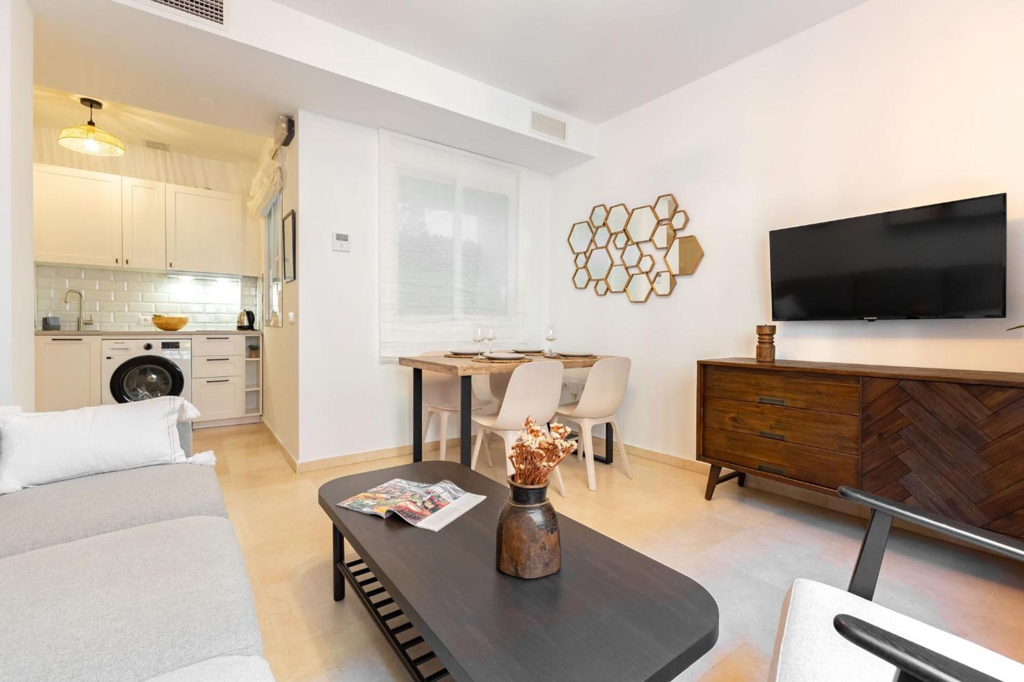 Charming 2 Bedroom Apartment At San Marcos Plaza By Ocityzen Севілья Екстер'єр фото