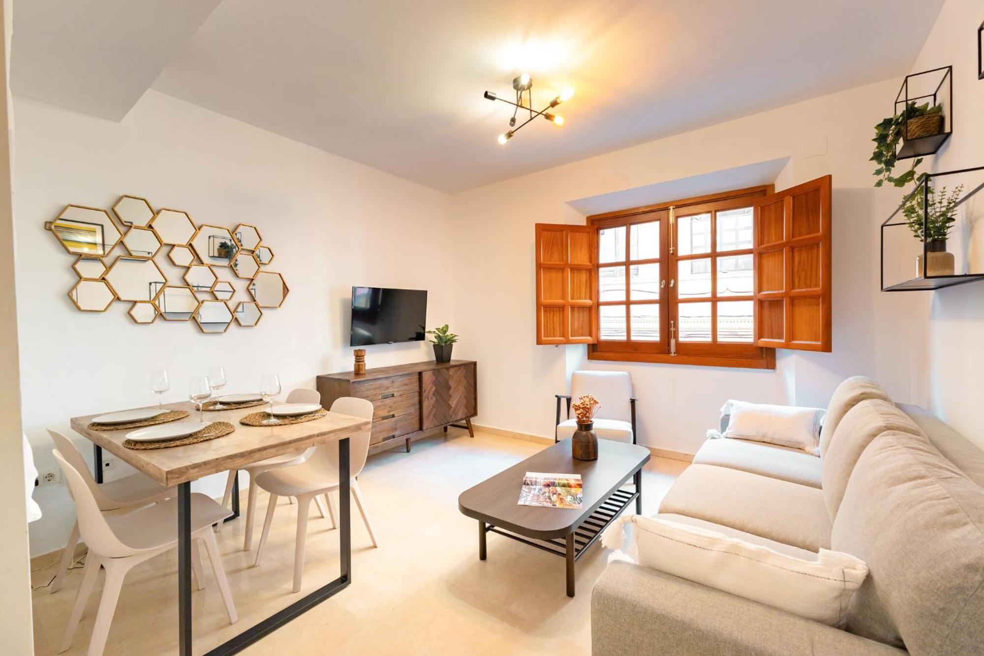 Charming 2 Bedroom Apartment At San Marcos Plaza By Ocityzen Севілья Екстер'єр фото